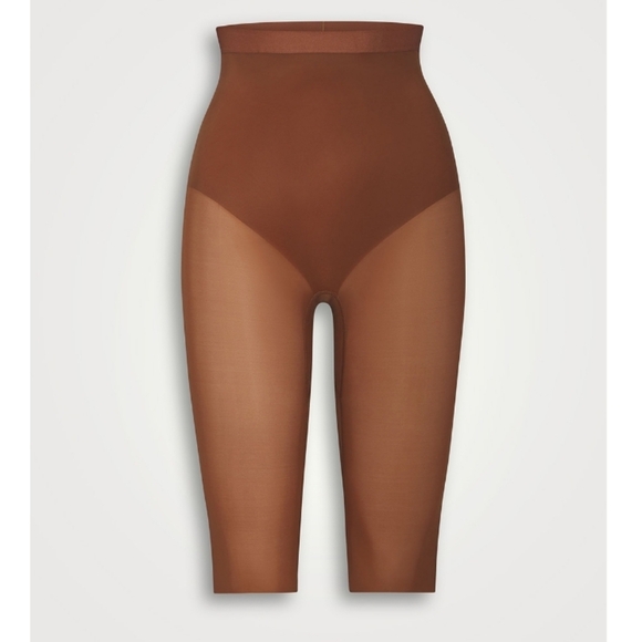 Skims bronze shapewear chopped leggings bnwt - Picture 2 of 5